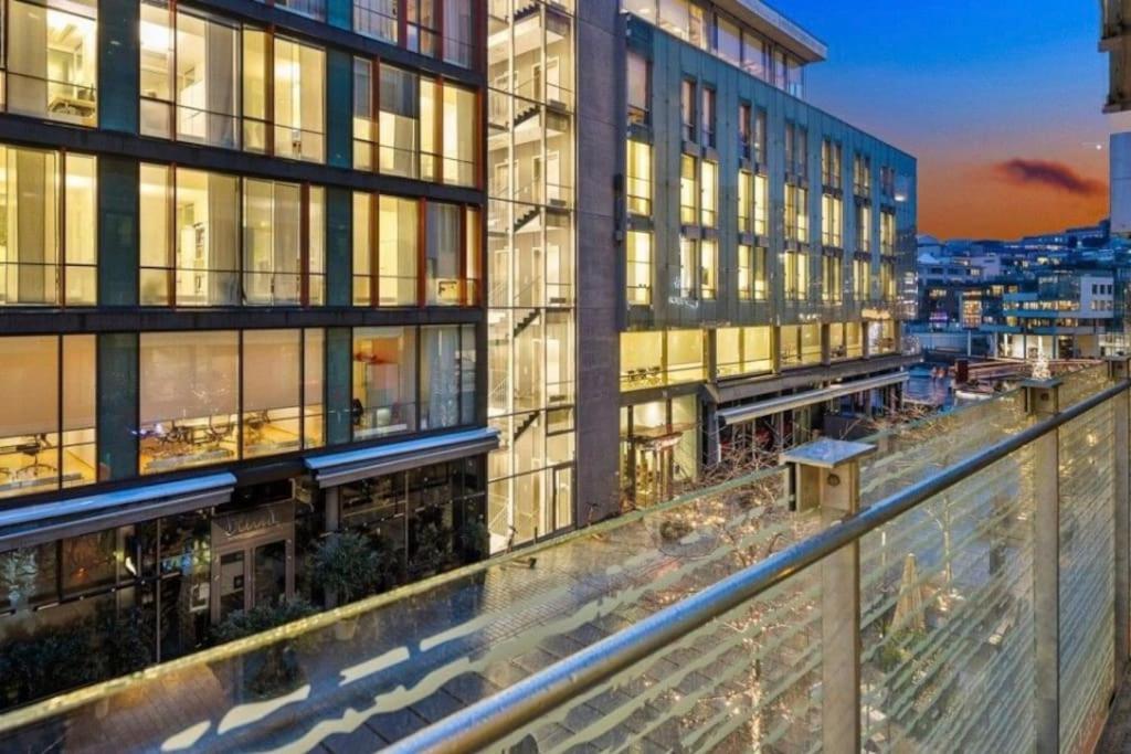 Tjuvholmen - Sjoside Hjem Appartamento Oslo Esterno foto
